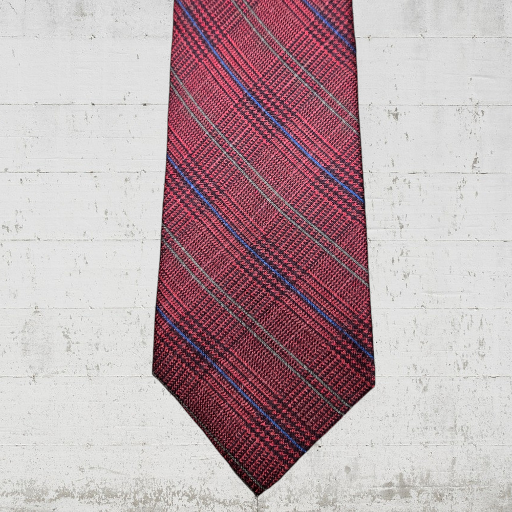 80s Vintage Barbara Blank Burgundy Houndstooth Textured Silk Neck Tie 3.75 x 56